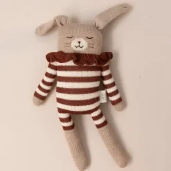 Großer Hase aus Baby-Alpakawolle | Gestreifter Strampler