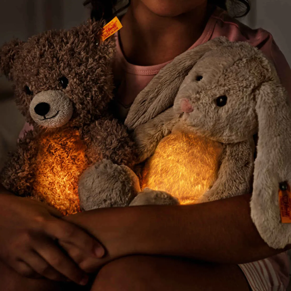Hase Hoppie | Light at Night