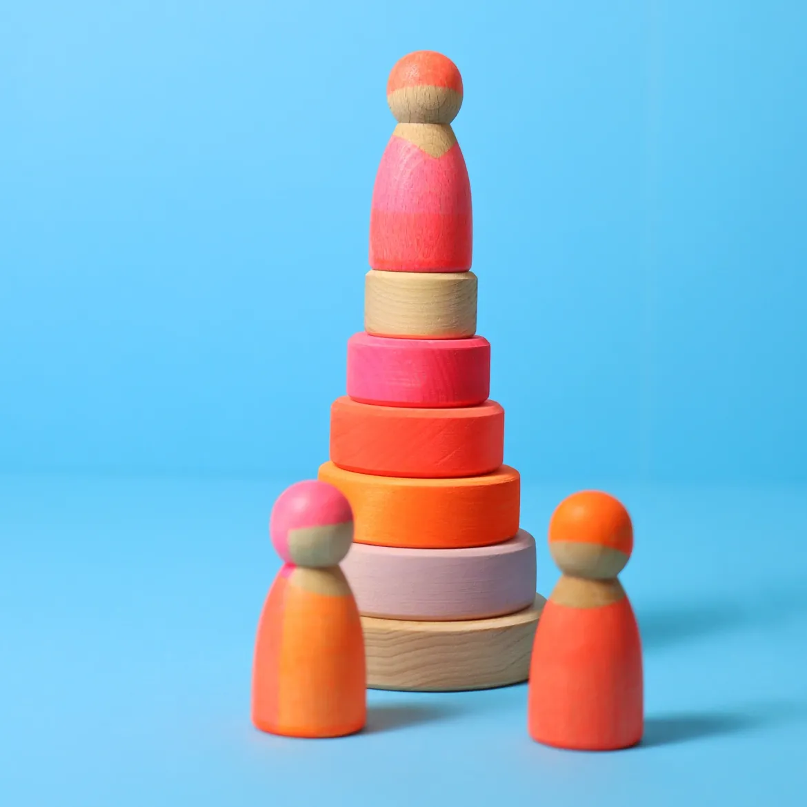 Kleiner Scheibenturm aus Naturholz | Neonpink
