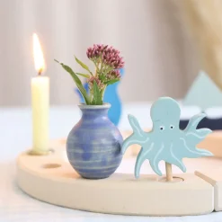 Stecker | Blaue Vase