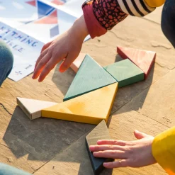Tangram Formenspiel aus FSC®-zertifiziertem Holz